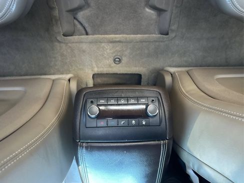 Used 2014 GMC Acadia Denali AWD/4WD image 18