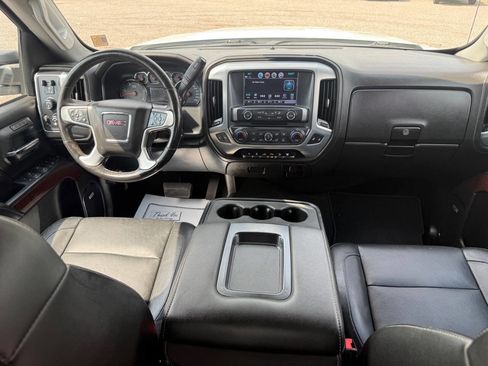 Used 2019 GMC Sierra 3500 SLT w/ Duramax Plus Package AWD/4WD image 34