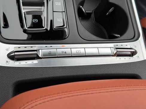 New 2026 Kia Carnival SX Prestige FWD image 19