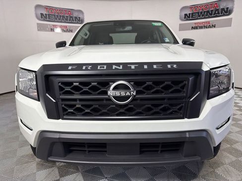 Used 2022 Nissan Frontier S w/ Technology Package image 8