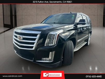 Used 2015 Cadillac Escalade Luxury