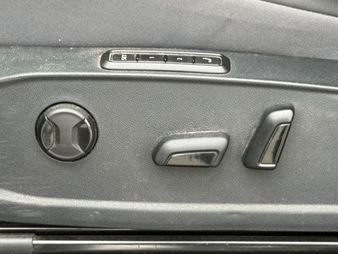 Used 2023 Volkswagen ID.4 Pro S RWD image 15