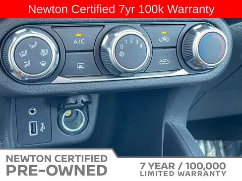Used 2025 Nissan Versa S w/ Trunk Package FWD image 19