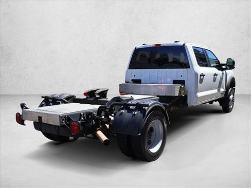 Used 2025 Ford F550 4x4 Crew Cab Super Duty image 5