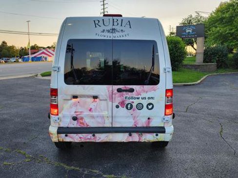 Used 2010 Ford Transit Connect XLT FWD image 12