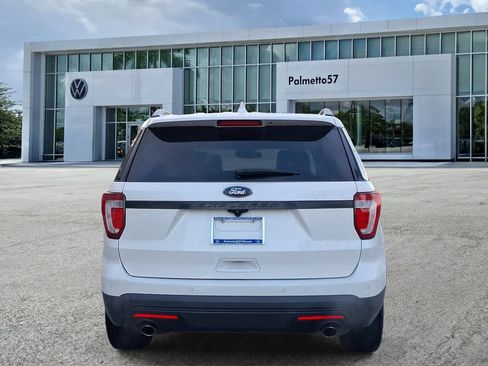 Used 2016 Ford Explorer Limited w/ Equipment Group 301A FWD image 5