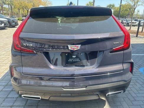 Certified 2025 Cadillac XT4 Premium Luxury FWD image 3