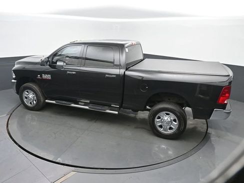 Used 2016 RAM 2500 Tradesman w/ Chrome Appearance Group image 40
