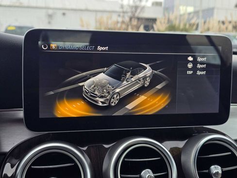 Used 2019 Mercedes-Benz C 300 4MATIC Cabriolet image 25