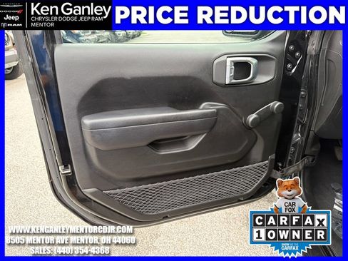 Used 2024 Jeep Wrangler Sport AWD/4WD image 11
