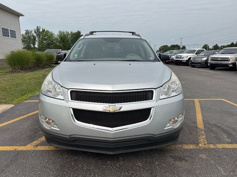 Used 2012 Chevrolet Traverse LS FWD image 3