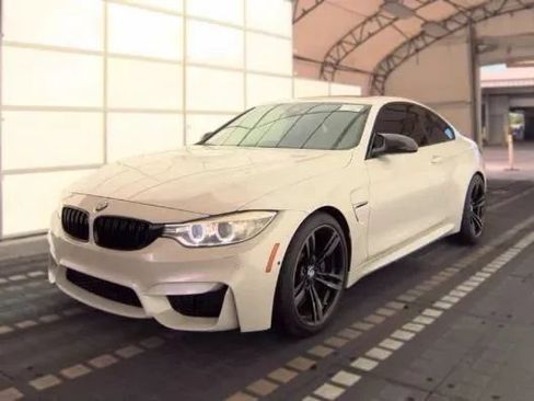 Used 2015 BMW M4 Coupe RWD image 1