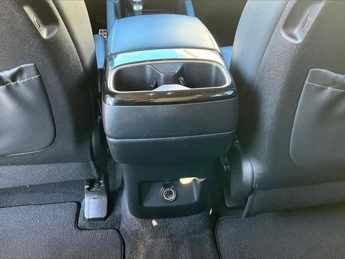 Used 2022 Kia Telluride SX w/ Nightfall Edition Package image 16