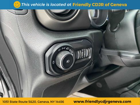 Used 2021 Jeep Wrangler Sport S image 20