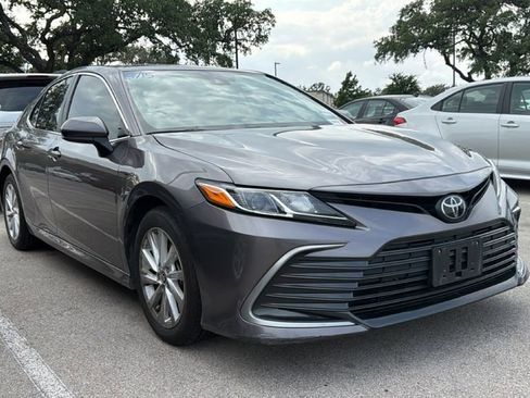 Certified 2024 Toyota Camry LE image 3