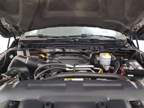 Used 2018 RAM 2500 Laramie image 11