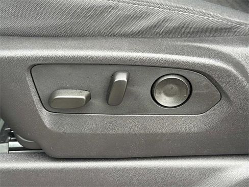 Used 2024 Chevrolet Silverado 1500 Custom Trail Boss image 11