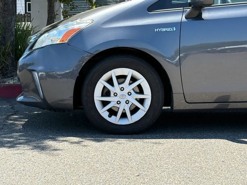 Used 2013 Toyota Prius V Two FWD image 27
