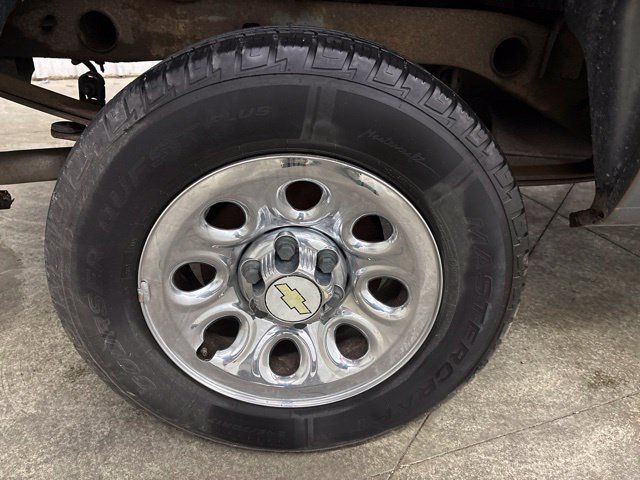 Used 2011 Chevrolet Silverado 1500 W/T w/ LS Package RWD image 9