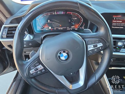Used 2021 BMW 430i Coupe w/ Premium Package image 16