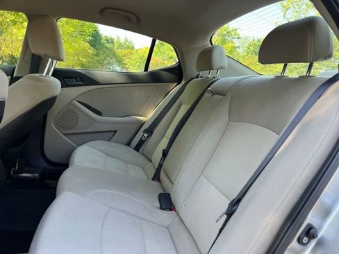 Used 2013 Kia Optima LX w/ Convenience Pkg FWD image 17