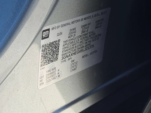 Used 2025 Chevrolet Equinox LT FWD image 30
