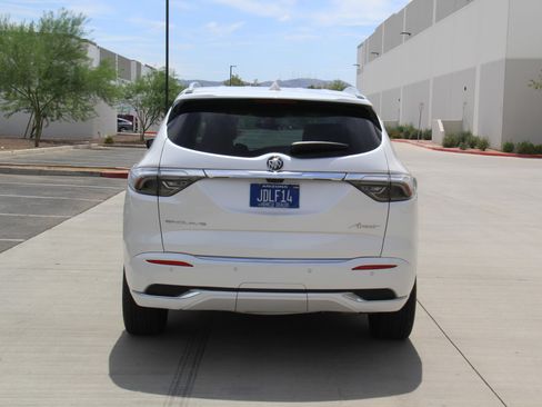 Used 2023 Buick Enclave Avenir w/ Avenir Technology Package image 6
