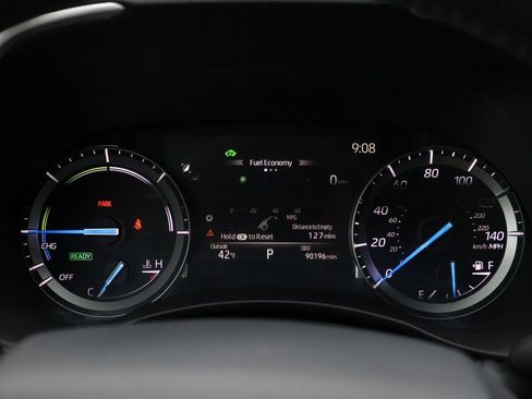 Used 2021 Toyota Highlander XLE image 30