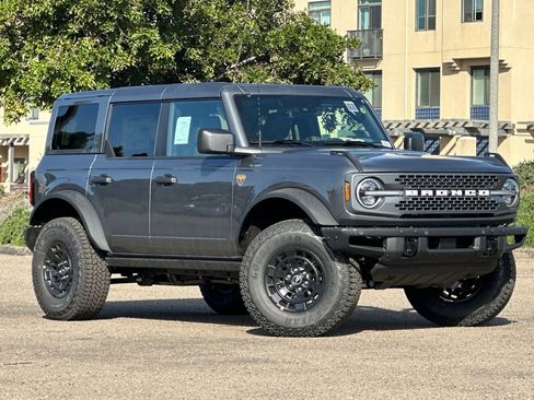 New 2026 Ford Bronco Badlands image 1