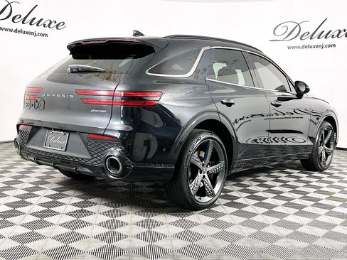 Used 2023 Genesis GV70 3.5T Sport w/ Sport Prestige Package image 6