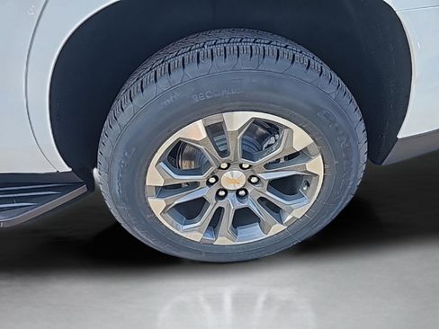 New 2026 Chevrolet Tahoe LS image 19