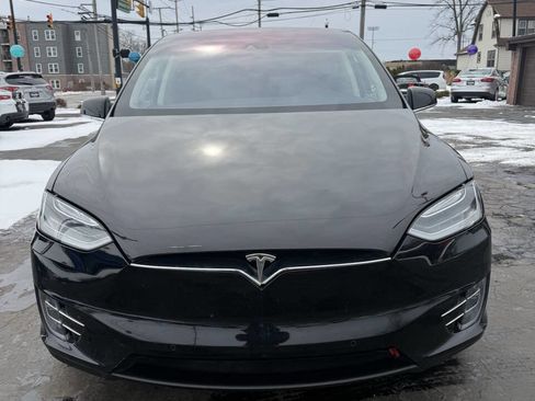 Used 2016 Tesla Model X 90D image 14