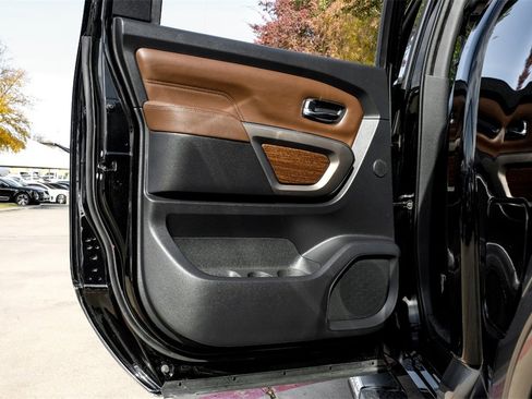 Used 2020 Nissan Titan Platinum Reserve w/ Moonroof Package image 49