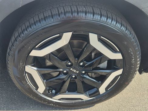 Used 2023 Kia Telluride S w/ S Sunroof Package AWD/4WD image 8