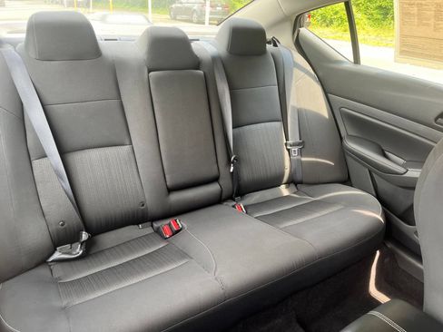 Used 2025 Nissan Altima 2.5 SV FWD image 52