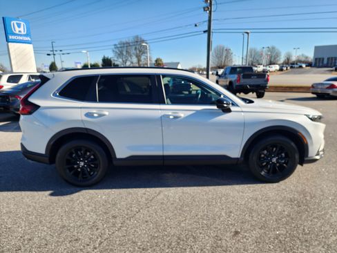 Used 2025 Honda CR-V Sport-L image 3