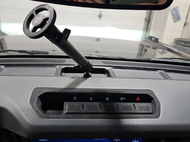 Used 2024 Ford Bronco Everglades AWD/4WD image 37
