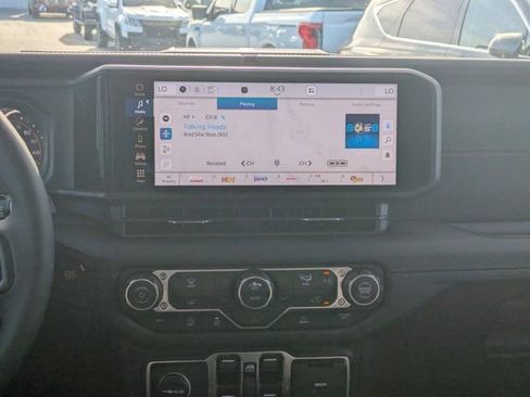 Used 2026 Jeep Wrangler Rubicon image 16