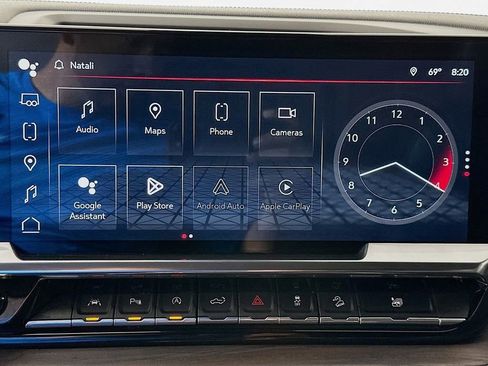 Used 2023 GMC Sierra 1500 SLT AWD/4WD image 14