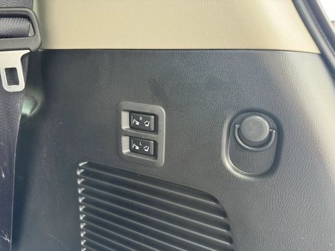 Used 2019 Nissan Armada SL AWD/4WD image 34