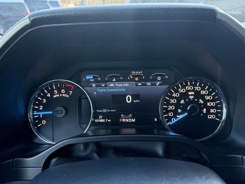 Used 2017 Ford F150 Lariat w/ Equipment Group 502A Luxury image 30