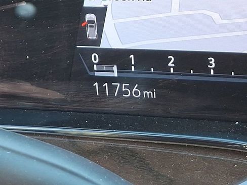 Certified 2024 Cadillac Escalade ESV Sport Platinum w/ LPO, ONYX Package image 22