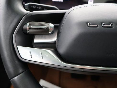 Used 2022 Lucid Air Grand Touring image 35