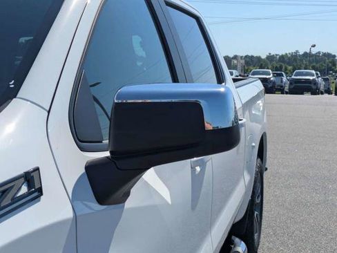 New 2026 Chevrolet Silverado 1500 LT w/ Z71 Off-Road Package AWD/4WD image 13