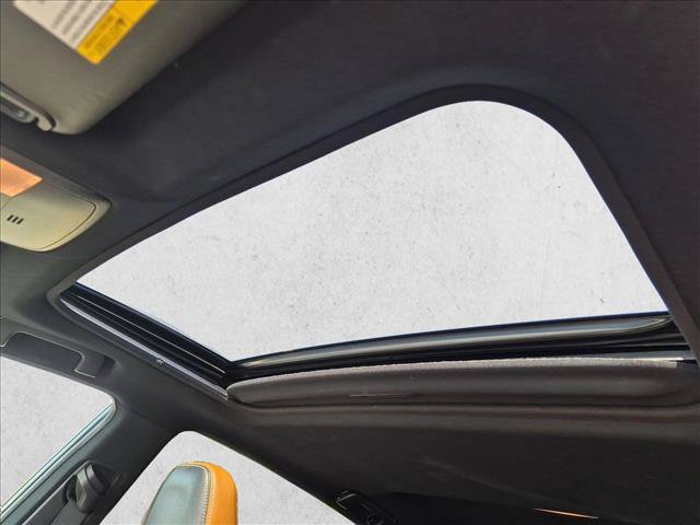 Used 2017 Toyota RAV4 SE AWD/4WD image 15
