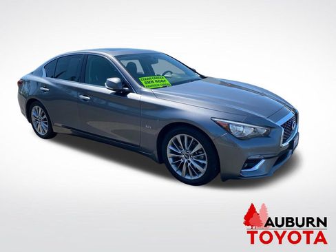 Used 2018 INFINITI Q50 Luxe w/ Cargo Package (L95) RWD image 3