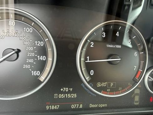 Used 2016 BMW 528i xDrive Sedan AWD/4WD image 13