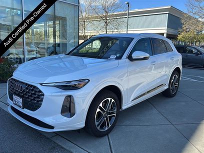 Used 2025 Audi Q5 Premium w/ Convenience Package