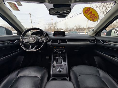 Used 2018 MAZDA CX-5 Grand Touring image 2