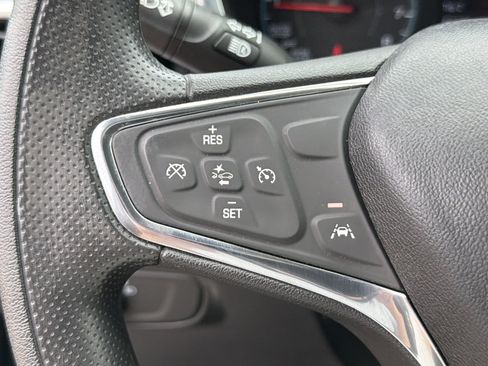 Used 2020 Chevrolet Equinox LS FWD image 23